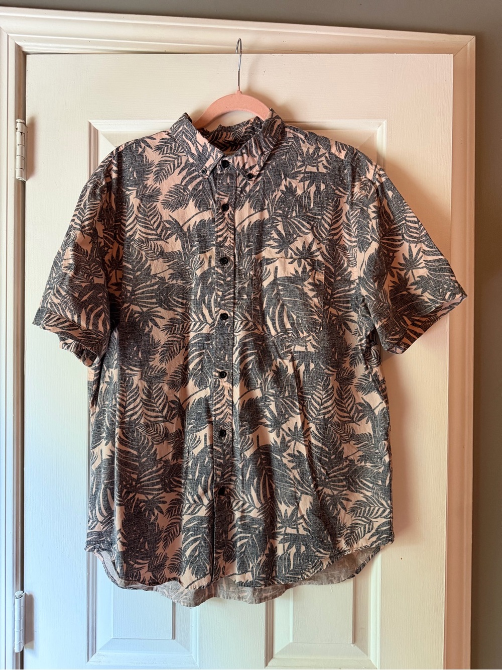 Old Navy Beige & Black Tropical Short-Sleeve Button-Down Shirt